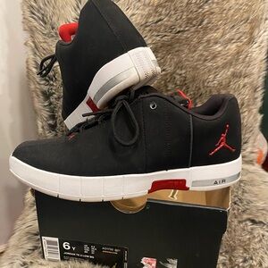 SOLD - Jordan TE 2 Low BG 6Y